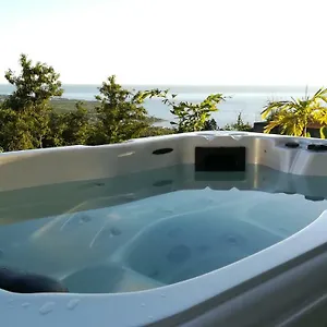 https://cote-caraibes.comcaribbean.com